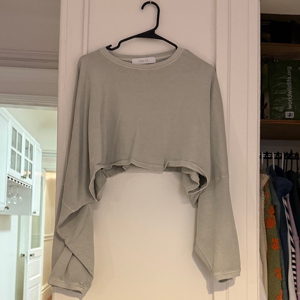 Adia Women's Gray Cropped Sweater